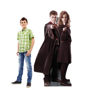 Découpe en carton grandeur nature Harry Potter et Hermione Granger - Voyageur debout Wizarding World, décoration de fête Harry Potter, anniversaire sur le thème de Harry Potter