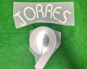 Liverpool Torres #9 - Local 2006/08 Conjunto de nombres de la UEFA