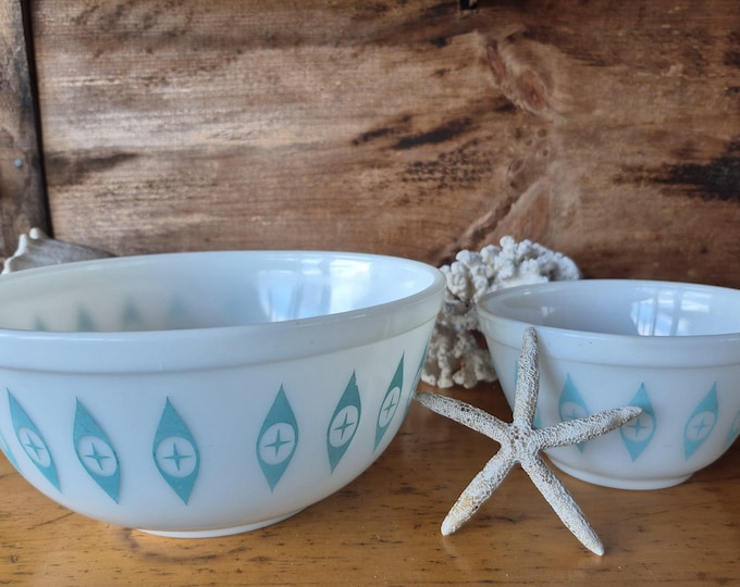 Pyrex Patterns Atomic Pyrex Atomic Eyes Bowl Set RARE MCM 1950s Vintage Chip & Dip Set No ...