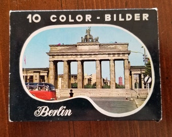Vintage Berlin Souvenir Color Foldout Booklet 10 Photos of West Berlin Germany Brandenberg Gate with Barbed Wire