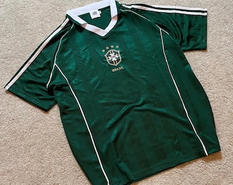 Camisa retrô verde do Brasil - Uniforme personalizado - Camisa não oficial da CBF 4 Estrelas - Tendência Blokecore dos anos 2000
