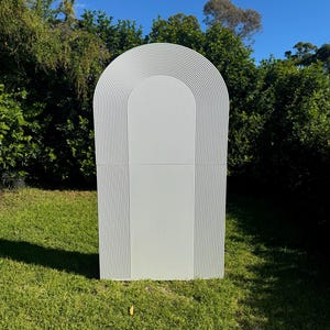 Half Ribbed Arch Hire | Wedding, Baby Shower & Birthday Backdrop Stand