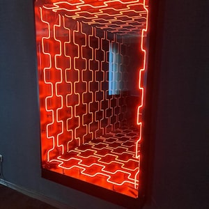 Infinity mirror made of original neon