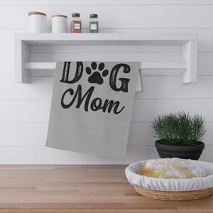 Dog Mom Tea Towels - Perfect Gift for Dog Lovers, Kitchen Decor, Pet Themed Gifts, Customizable Home Accessories