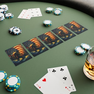 Cartas de póker con la bandera estadounidense de Pie Grande para el 4 de julio, imprescindibles para una noche de juegos, regalo para jugadores y coleccionistas, noche de casino, divertida actividad de fiesta.