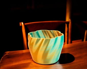 home decor unique spiral plant pot for dried and live flowers waterproof optional drain holes and tray