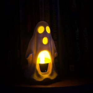 Ghost LED Candle Holder STL file – 3D Printed Halloween Lantern, Cute Ghost Decor, Spooky LED Light, Halloween Gift Idea