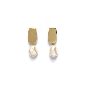 SIREN Handmade Baroque Pearl Stud Earrings / Handmade Minimalist Wabi Sabi Earrings in 10k Gold