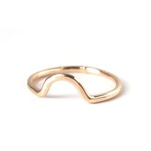 Handmade Gold Faceted Mini Arc Wedding Band / / Minimalist Stackable Wedding Ring in Solid 14k or 18k Gold image 1