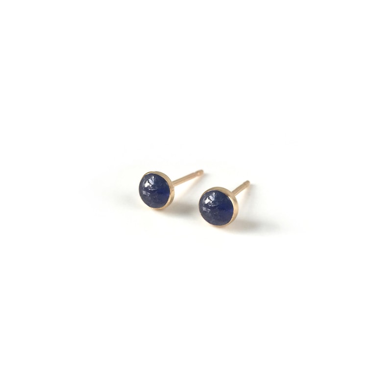 Handmade Tiny Sapphire Cabochon Earrings / / Minimalist 4mm Gemstone Studs in 14k Gold Fill or Sterling Silver
