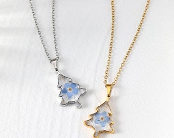 Christmas Tree Necklace with Forget Me Not, Christmas Pendant Necklace, Winter Christmas Jewelry, Christmas Gift, Holiday Gift for Women