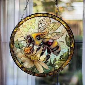 Bee Decor Glass Suncatcher – Garden Stained Glass Ornament, Honeybee Gift for Nature Lovers, Home or Personalized Teacher Gift