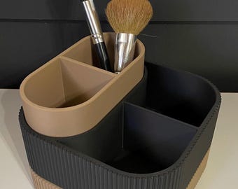 Organizador de baño moderno con diseño acanalado: organizador minimalista de tocador con niveles para maquillaje, pinceles y artículos esenciales / Organizador de escritorio - Organización del hogar