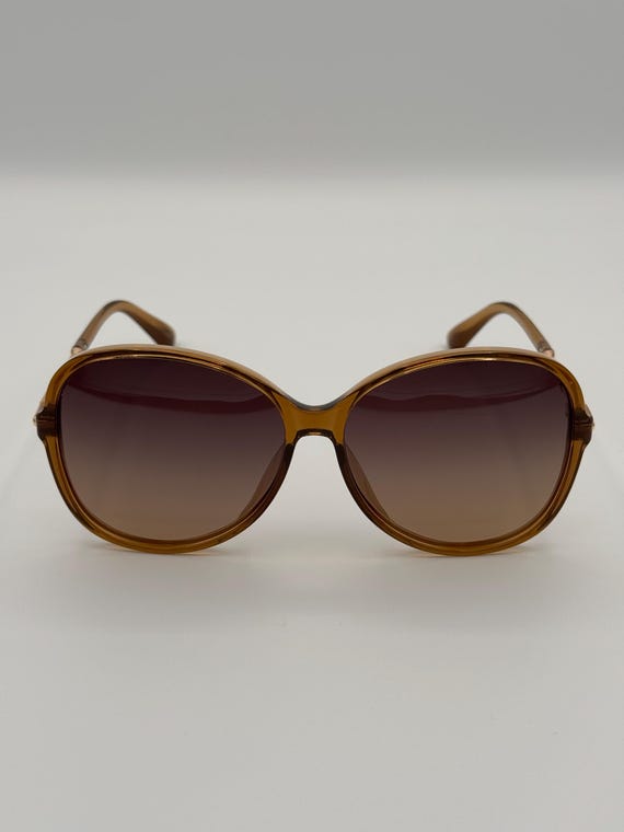 Oversized Gradient Brown Sunglasses | Retro Glam Butterfly  display picture 1