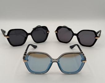 Art Deco Hexagonal Sunglasses – Retro Minimal Luxe with Gold Accents & UV Protection