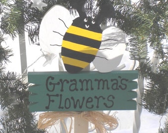 Yard Sign 199 - Bee Dreaming of Spring