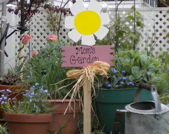 Yard Sign 19 - Mom's Garden