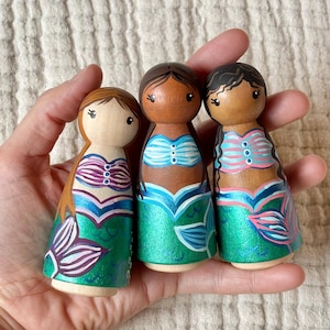 One Mermaid peg doll. 3.5” Handpainted. Dollhouse, sensory bin, kids heirloom toy, open ended play, caketopper reusable