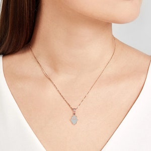 18k Gold Diamond Hamsa , Gold Hamsa Pendant, Mini Hamsa ,Tiny Hamsa Pendant, Solid 18k Gold Hamsa,Diamond Pendant,Jewish Pendant