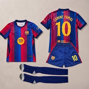 Lamine Yamal N10 Kids' 3-Piece Football Kit | FC Barcelona 26/27 – T-shirt + shorts + socks - 3-piece set
