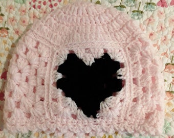 Granny Square Hat with heart, 6-9 m