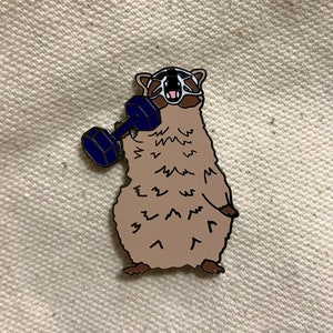 Broche en émail blonde Fitness Raton laveur Trash Panda image 2