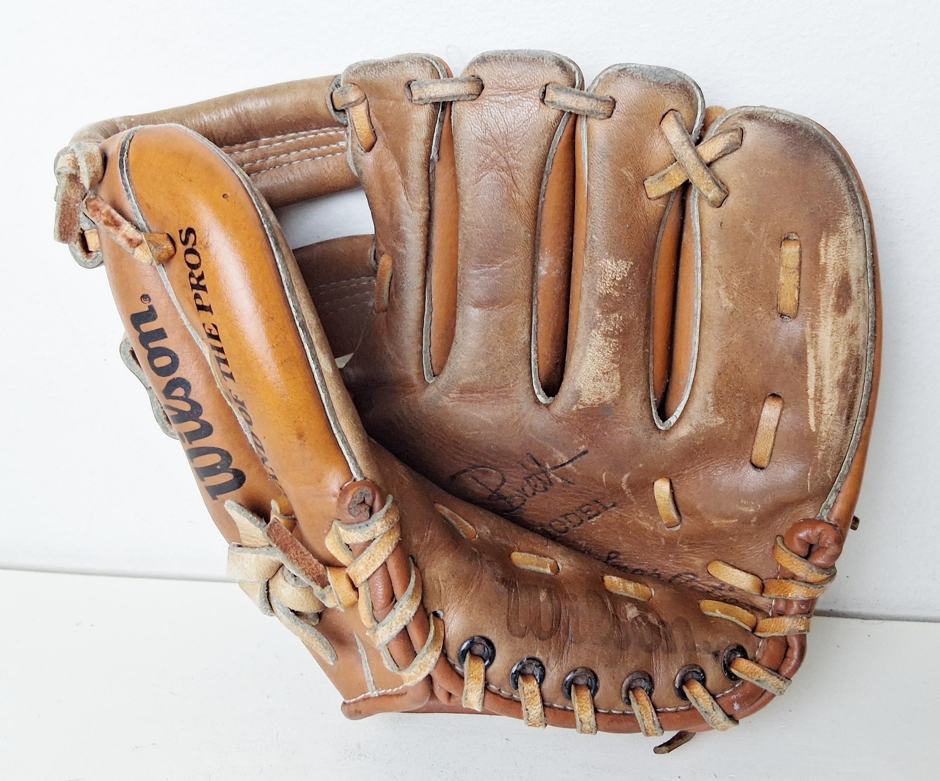 Vintage Wilson Baseball Glove - Etsy