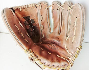 Vintage Leather Baseball Glove Mitt Worn In MAG Large Size