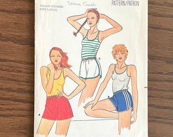 Butterick 3170, Size Large Misses’ Shorts Vintage Sewing Pattern from the 1970s.