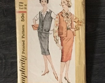 Simplicity 2854, Size 16 (Bust 36) Junior and Misses’ Blouse, Skirt and Sleeveless Jacket Vintage Sewing Pattern from 1958