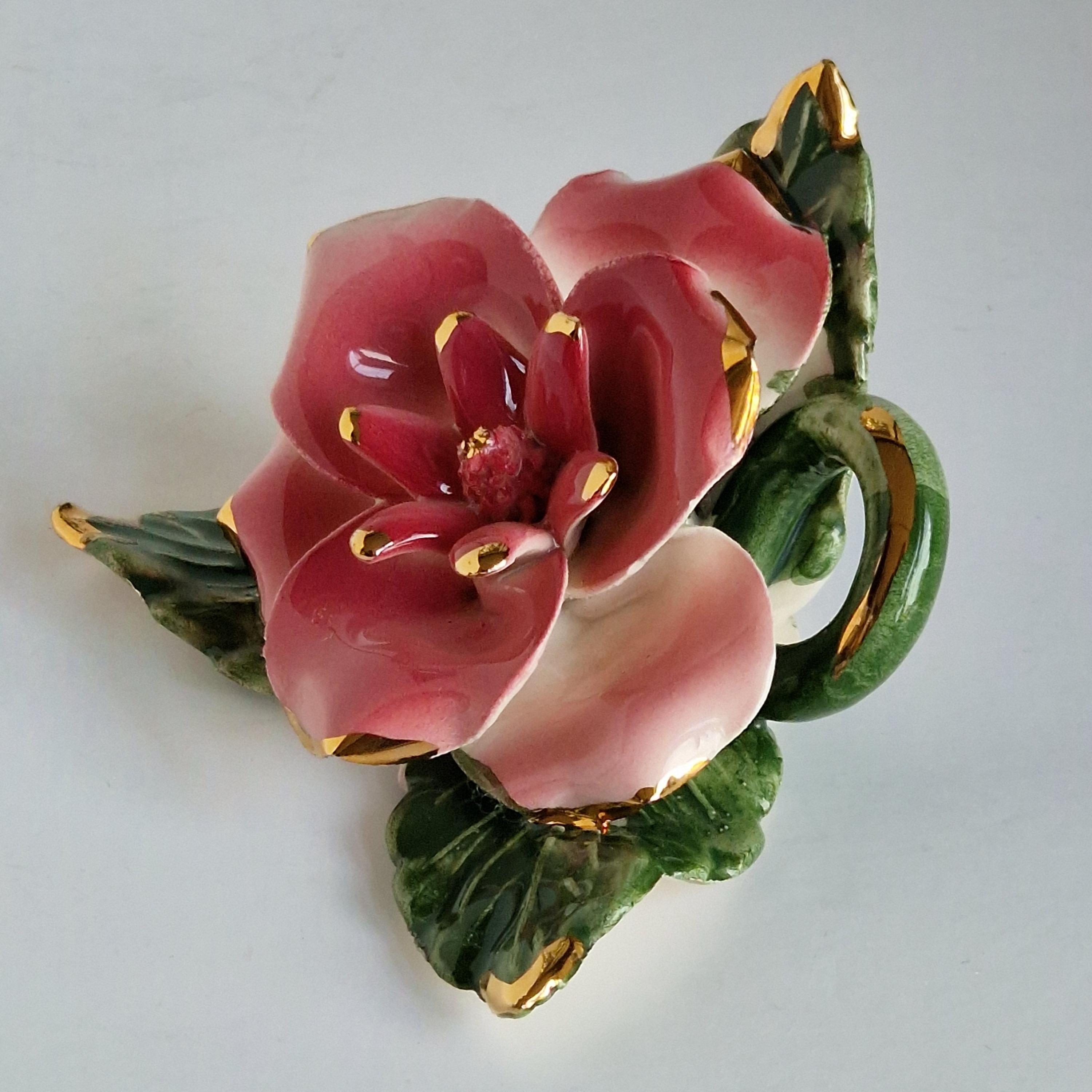 ヴィンテージ カポディモンテ スタイル 磁器製 ローズ フィギュア、金