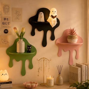 Kawaii Cloud Wall Shelf – Aesthetic Pastel Room Decor for Bedroom, Living Room & Gaming Setup