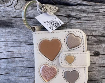 Portachiavi con mini foto ritratto a forma di cuore in pelle bianca Brighton, argento e oro