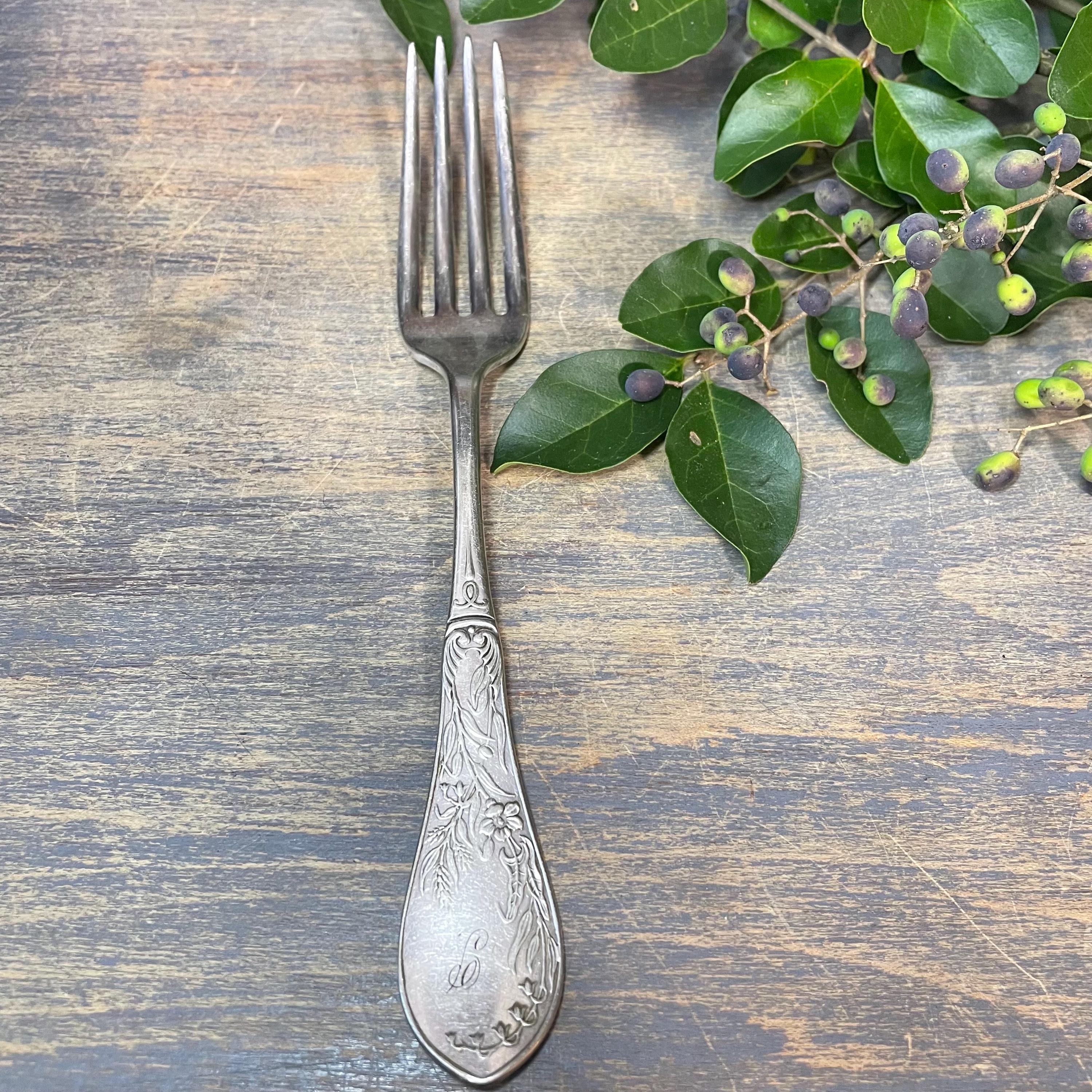 Antique 1874 Rogers Bros. XII Lily Silverplate Dinner Fork
