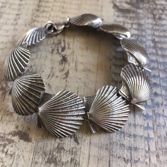 Sterling Silver scallop seashell vintage bracelet