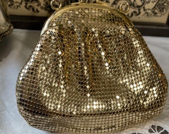 Whiting & Davis gold mesh small evening party bag vintage purse