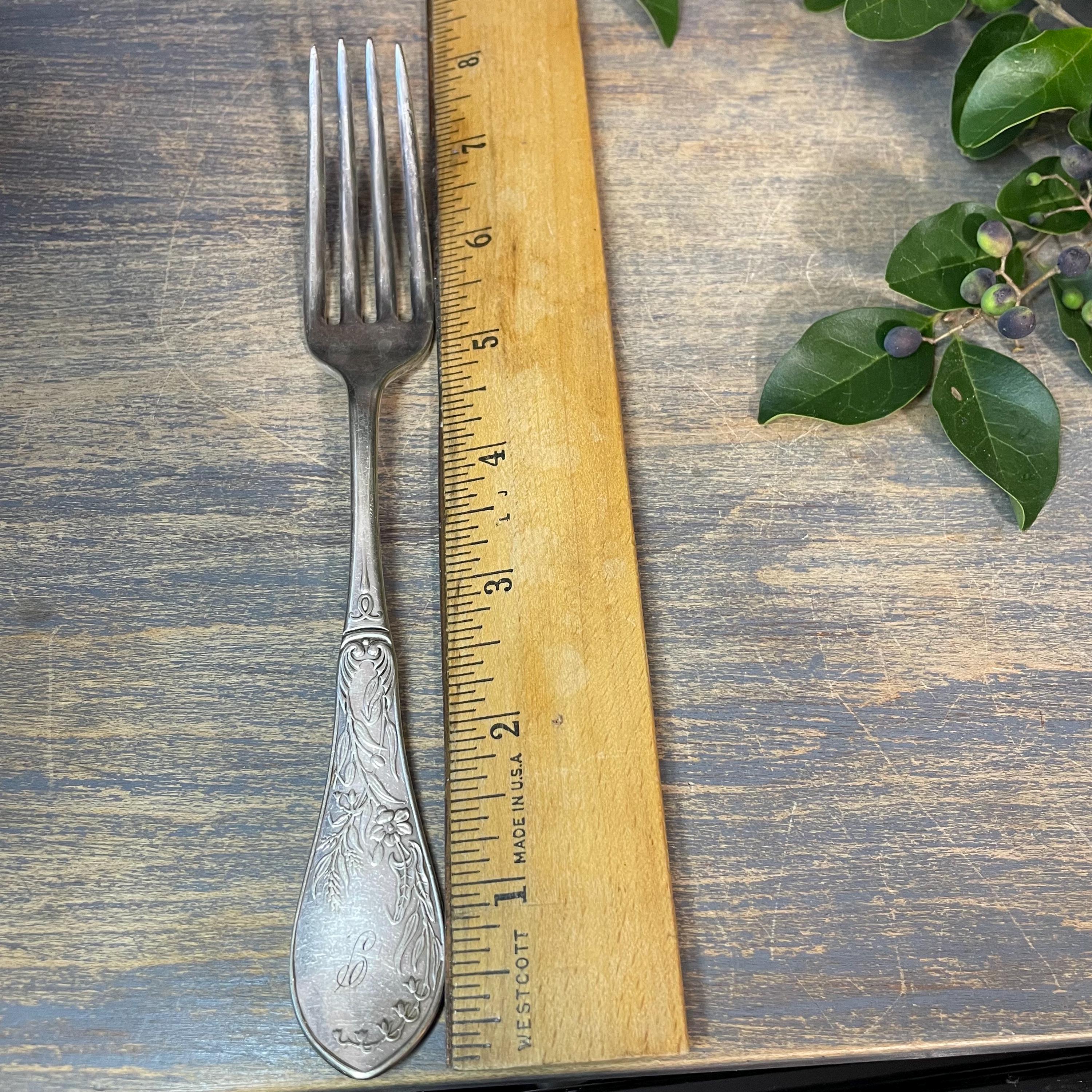 Antique 1874 Rogers Bros. XII Lily Silverplate Dinner Fork