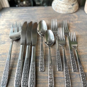 International Silver Serenata stainless silver flatware MCM floral  set forks knives spoons