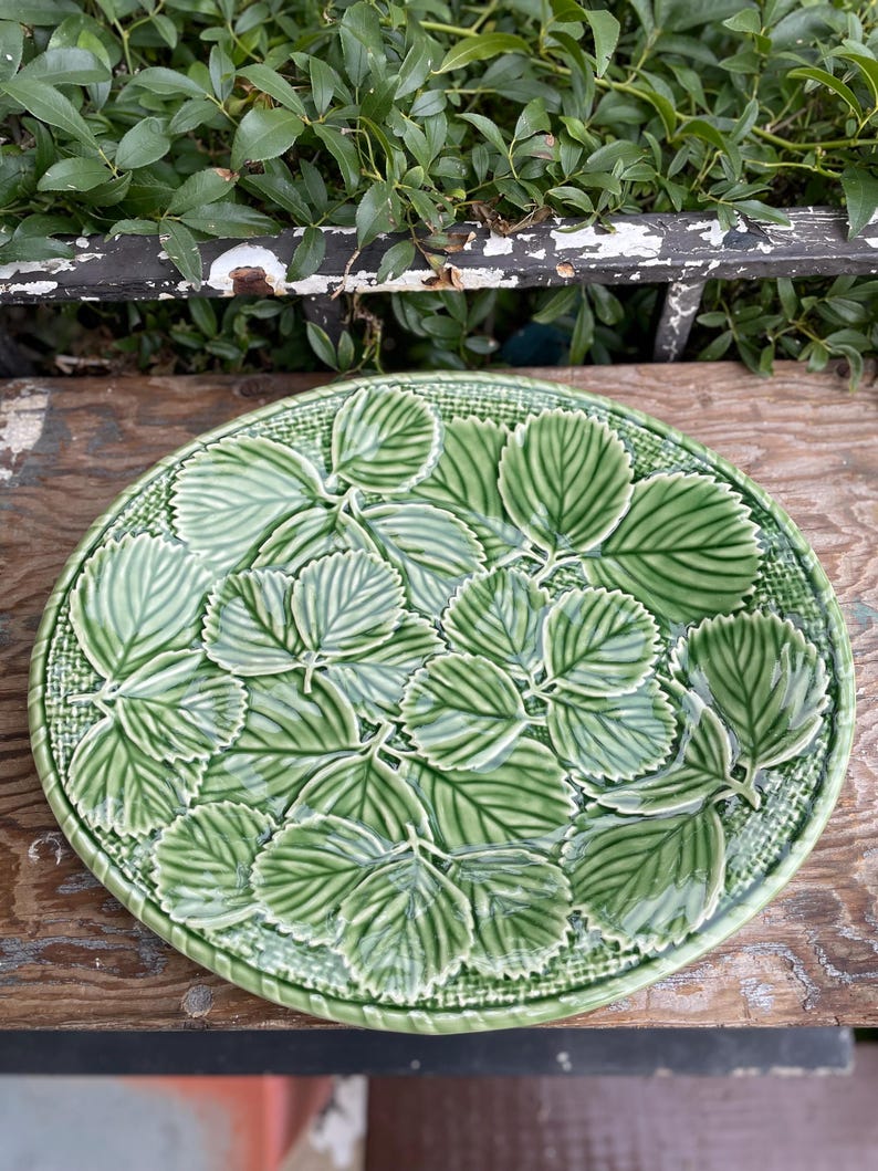 Bordallo Pinheiro Strawberry Service Platter