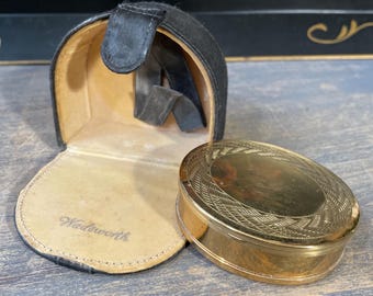 Estuche y caja de maquillaje en polvo dorado vintage de Wadsworth