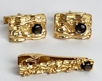 Set of 14K Yellow Gold Black Star Sapphire Rectangle Nugget Cufflinks & Tie Clip