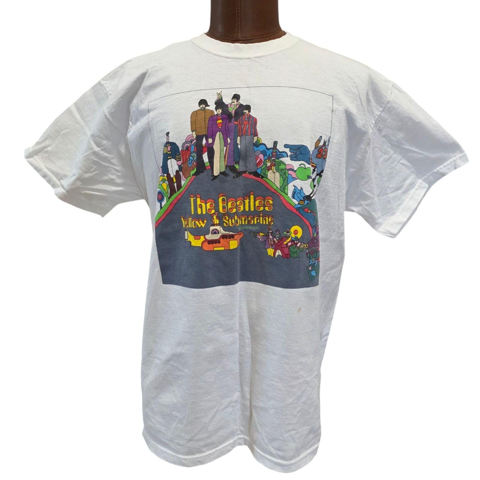 Vintage 2006 the Beatles Yellow Submarine Characters White T-shirt
