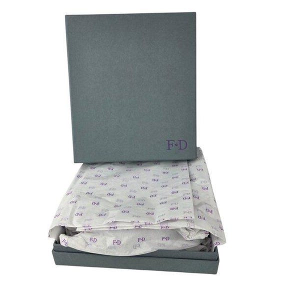 FD Empty Gift Presentation Box and Tissue Paper - image 1