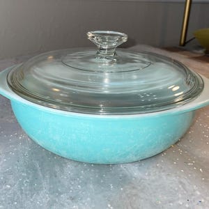 PYREX VTG jaren 60 turquoise braadpan 024 2QT 41 ~ met deksel
