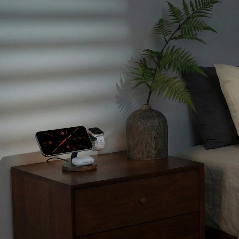 Walnut Wood 3-in-1 Magnetic Wireless Charger, Award-winning Design (USA/CANADA 30W Power Adapter Included) image 5