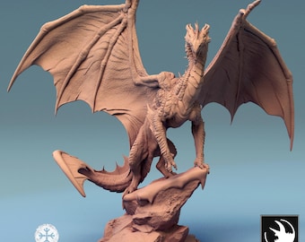 Srebrny smok dnd mini dungeons and dragons miniaturowa statua smoka