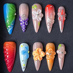 W018  Tropical Paradise Press On Nails with 3D Flowers Rhinestones Gradient Colors and Summer Design