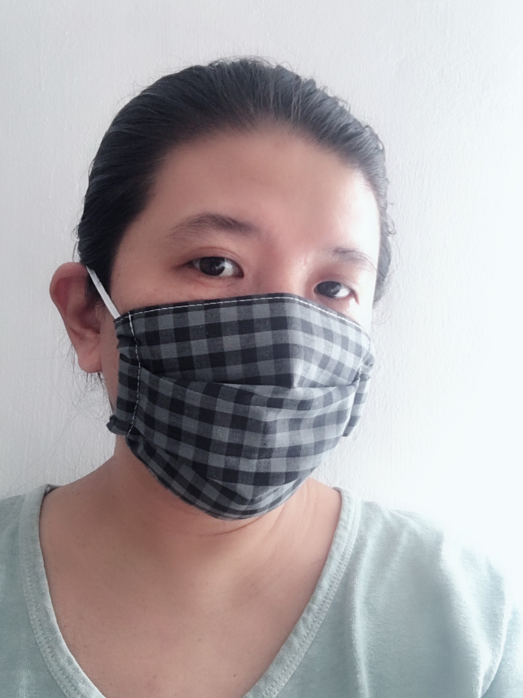surgical masks black surgical masks black