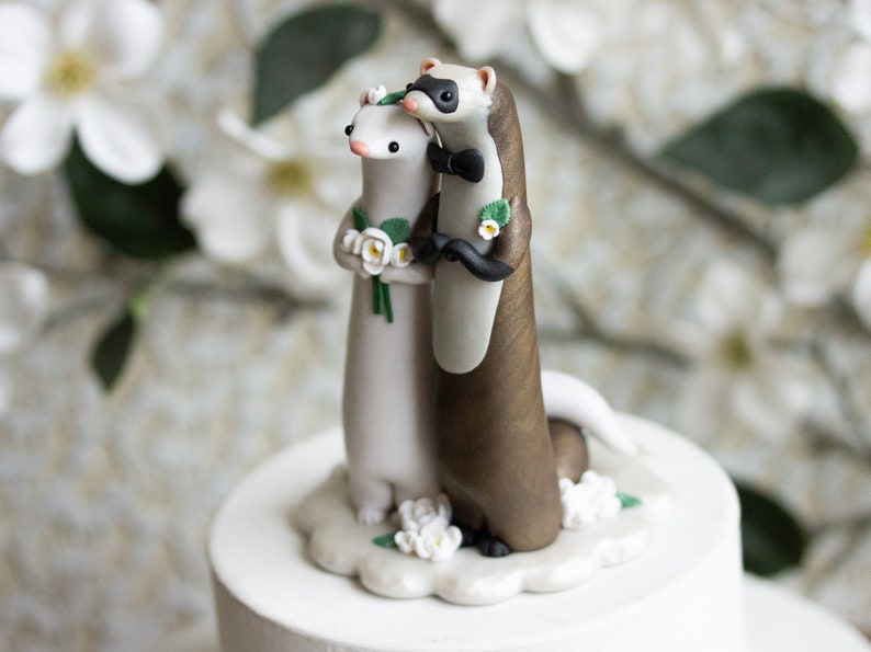 Ferret Wedding Cake Topper image 4