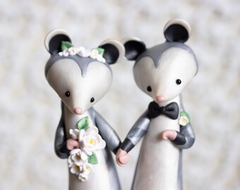 Opossum Wedding Cake Topper - Opossum Sculpture by Bonjour Poupette